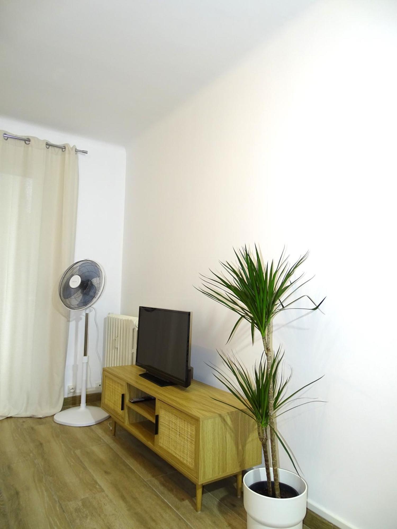 Tilia Jourdan-Studio Cosy Aix Centre-Cours Mirabeau-Parking-Wifi-Smart Tv-Rue Calme Aix-en-Provence Exterior foto